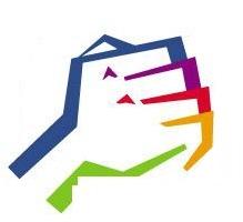 vuist met gekleurde vingers